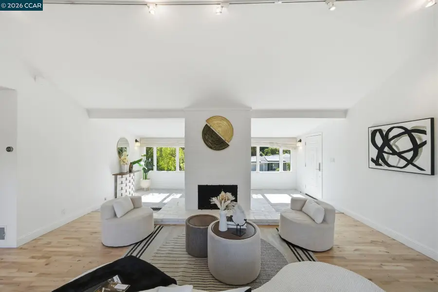 102 Hillcrest Dr, Orinda, CA 94563 - #3