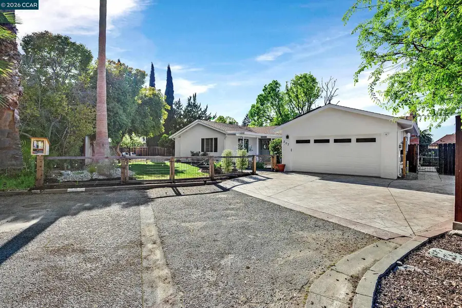 207 Normandy Ln, Walnut Creek, CA 94598 - #2