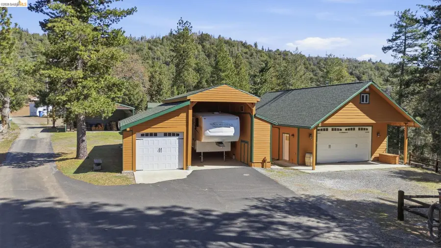 6064 Heron Cir, Coulterville, CA 95311 - #3