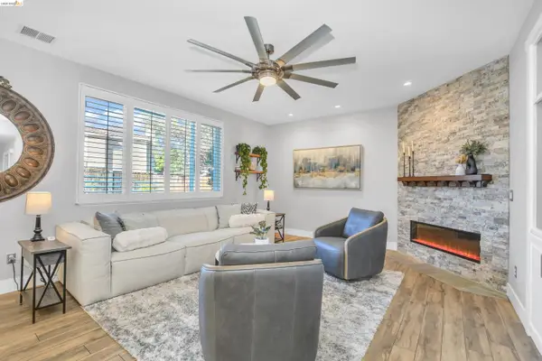 2037 Newton Dr, Brentwood, CA 94513