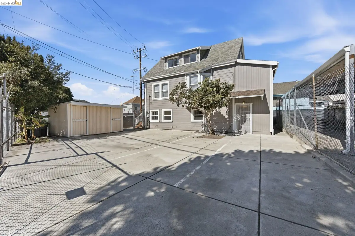 5334 E 10th St., Oakland, CA 94601 - #1