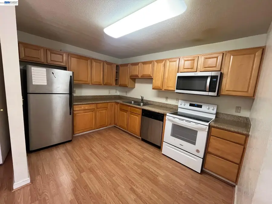 16006 E 14th St #213, Ashland, CA 94578 - #2