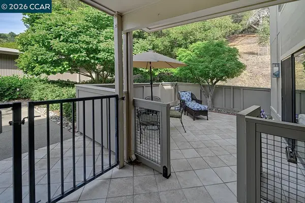 2017 Oakmont Way #2, Walnut Creek, CA 94595