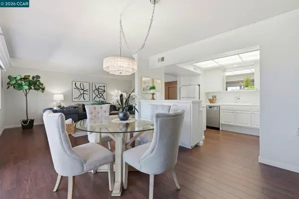 1601 Canyonwood Ct #2, Walnut Creek, CA 94595