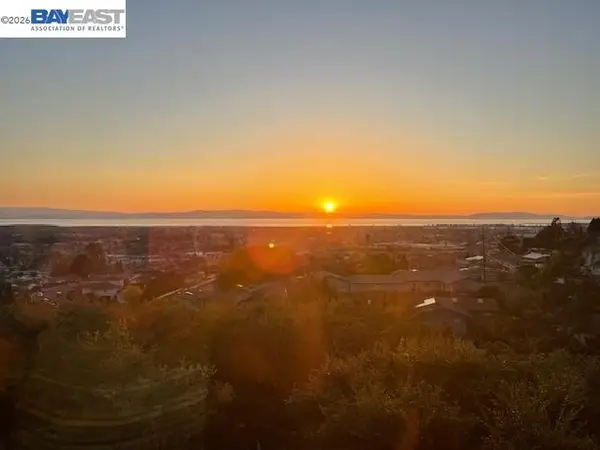 19100 Crest Ave #24, Castro Valley, CA 94546