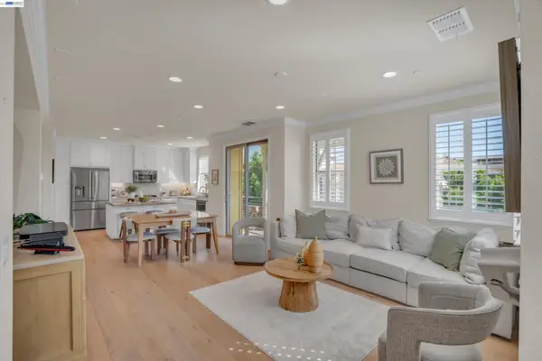 375 Basswood Cmn #9, Livermore, CA 94551