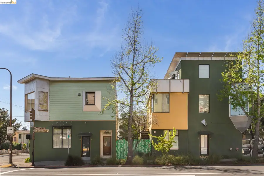 2484 Martin Luther King Jr Way, Berkeley, CA 94704 - #3