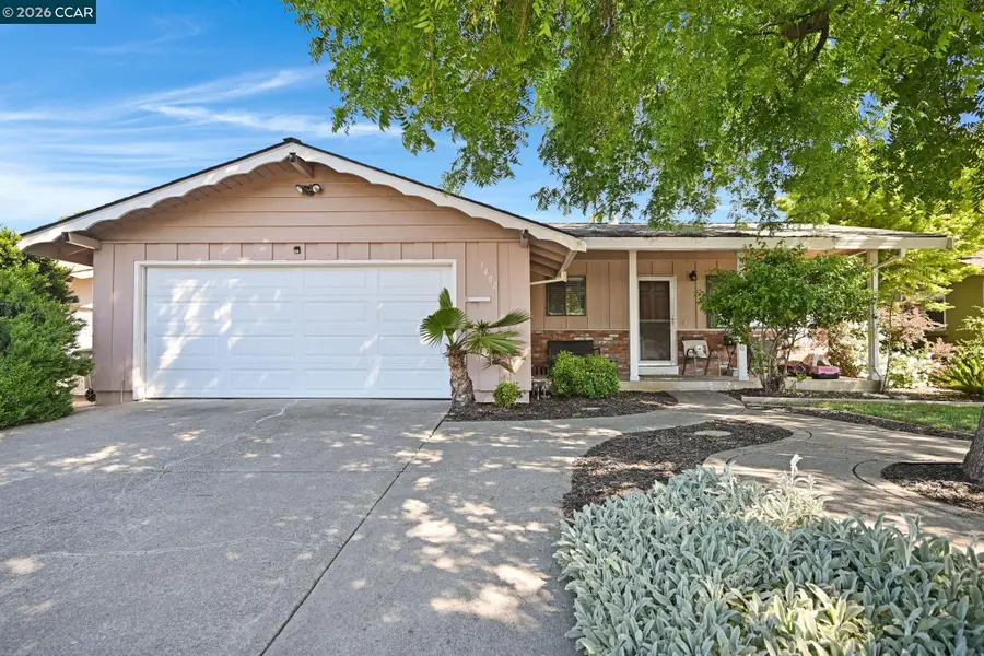 1402 Canterbury Dr, Fairfield, CA 94533 - #2