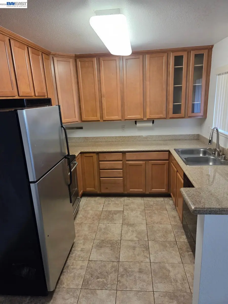 3715 Tallyho Dr #53, Sacramento, CA 95826 - #2