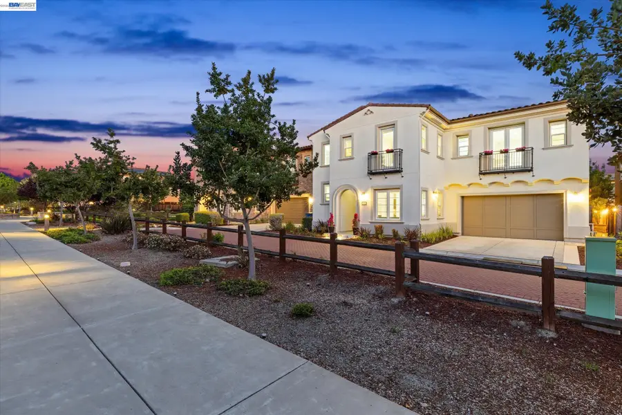 3486 Cinnamon Ridge Rd., San Ramon, CA 94582 - #2