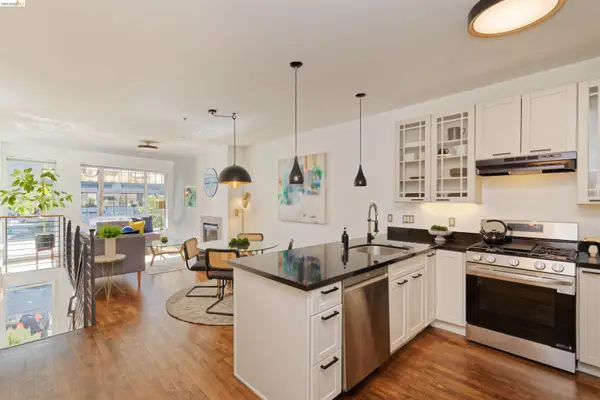 2300 Broadway #5, Oakland, CA 94612