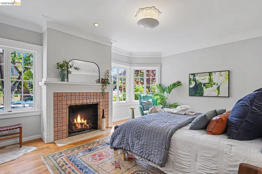 2301 Virginia St #APT 1, Berkeley, CA 94709 - #2