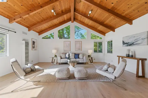 3586 Somerset Ave, Castro Valley, CA 94546