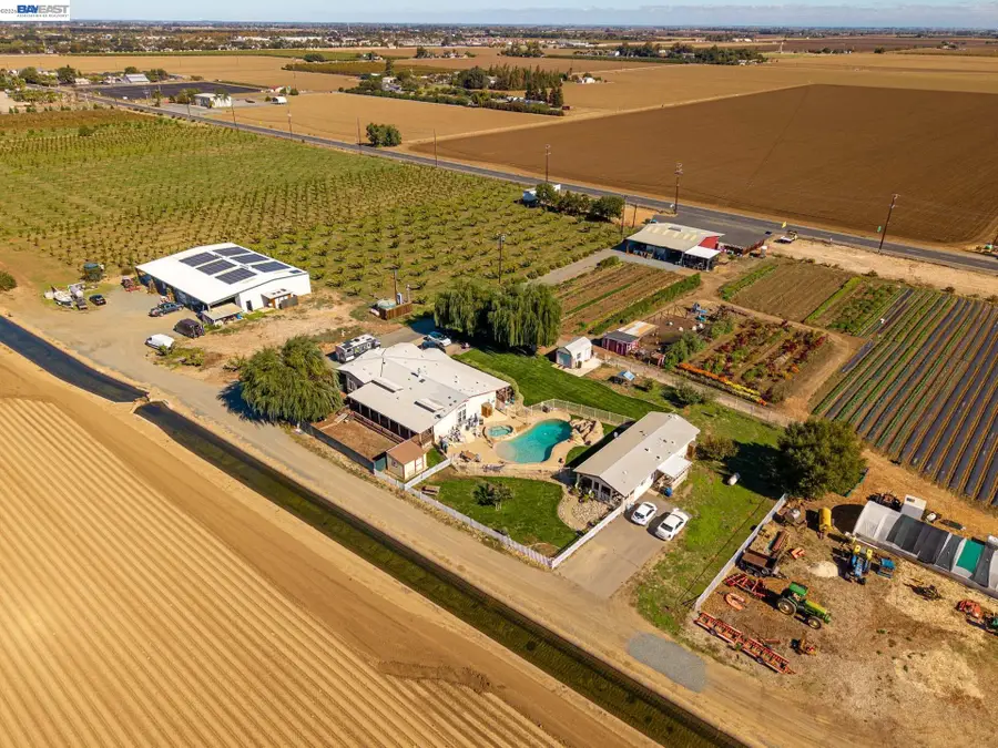 2017 Walnut Blvd, Brentwood, CA 94513 - #2