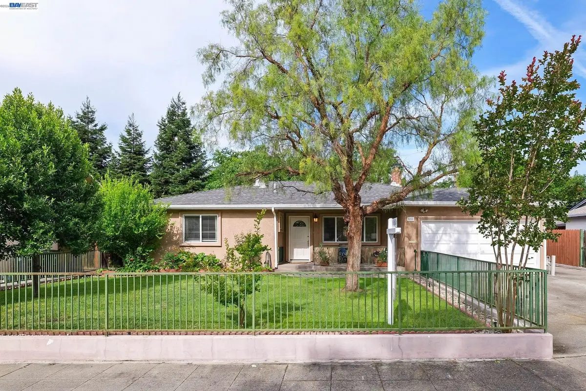 8280 Cardiff Dr, Dublin, CA 94568 - #1