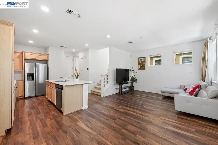 1505 Sylvia St, Hayward, CA 94545 - #2