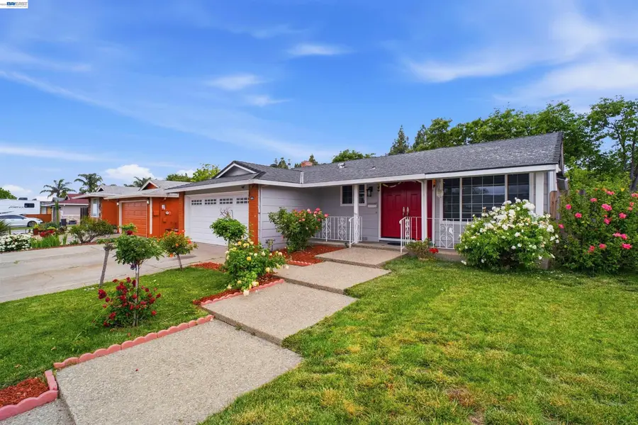 32252 Valiant Way, Union City, CA 94587 - #2