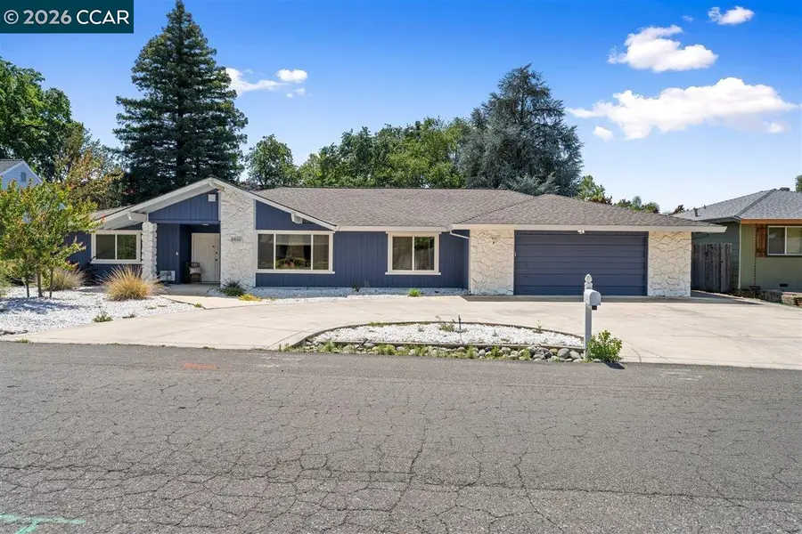 8920 Barrhill Way, Fair Oaks, CA 95628 - #3