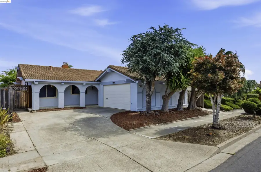 3305 Fir Ave, Alameda, CA 94502 - #2