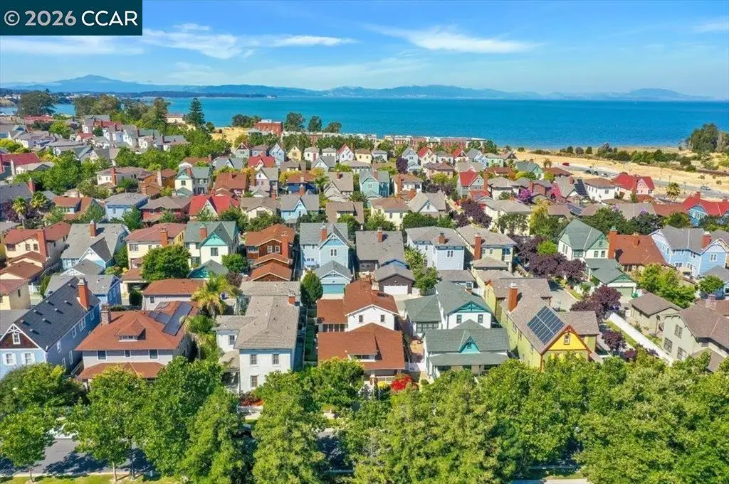 1018 Promenade St., Hercules, CA 94547 - #1