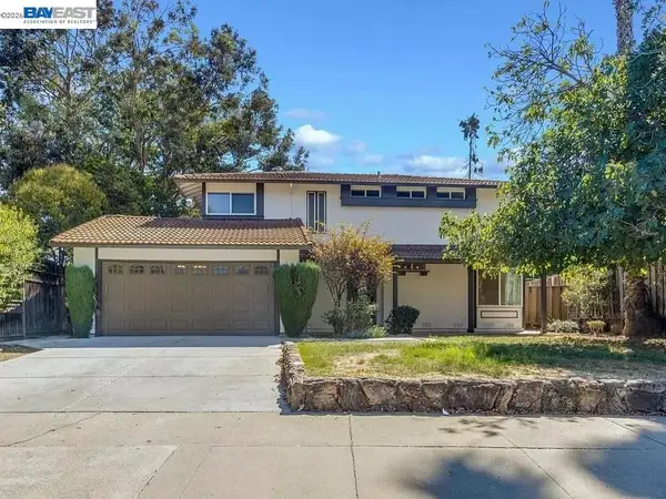 654 Calpella Dr, San Jose, CA 95136