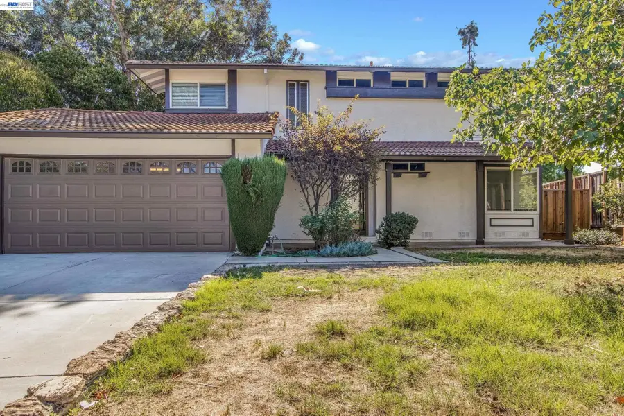 654 Calpella Dr, San Jose, CA 95136 - #2