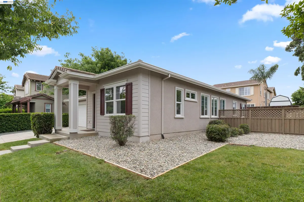 327 Goodall Dr, Mountain House, CA 95391 - #1