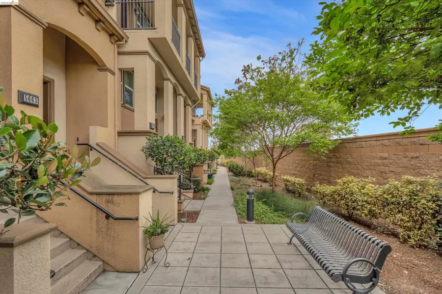 5659 Daylily St, Newark, CA 94560 - #2