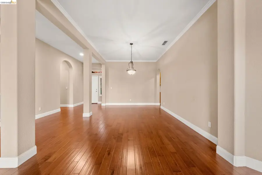 320 Riverwood Ln, Rio Vista, CA 94571 - #3