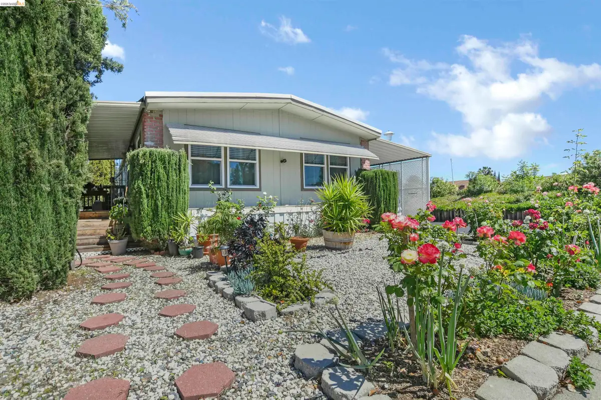 273 Luau Dr, Pittsburg, CA 94565 - #1