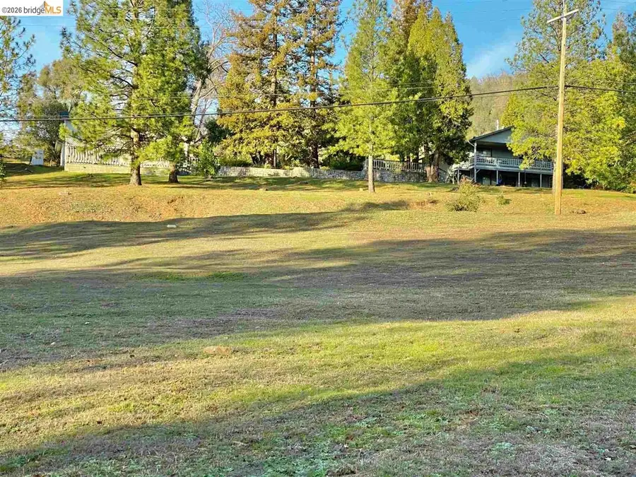 19626 Cottonwood St, Groveland, CA 95321 - #3
