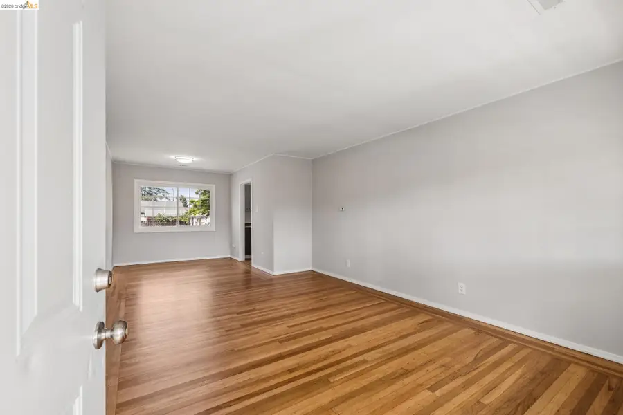 773 Ventura St, Richmond, CA 94805 - #3