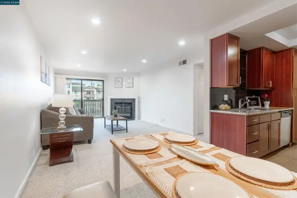 1315 A St #206, Hayward, CA 94541