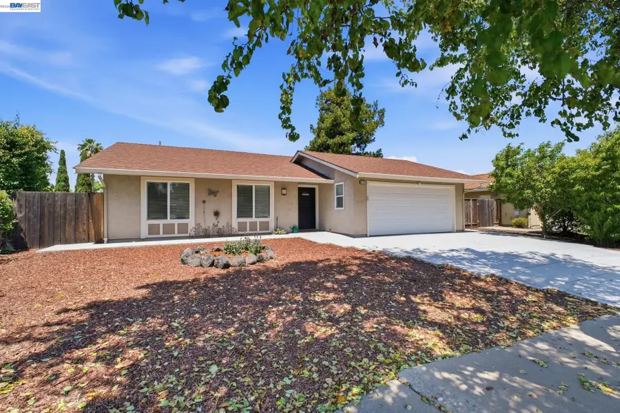 8123 Meadowlark Ct, Newark, CA 94560 - #2