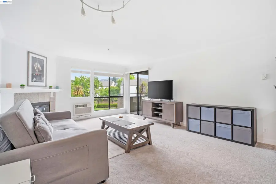 39078 Guardino Dr #208, Fremont, CA 94538 - #3