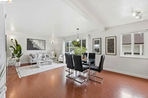 2450 Palmetto St #4, Oakland, CA 94602