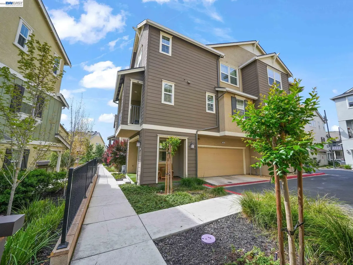 7045 Coombsville Loop, Dublin, CA 94568 - #1