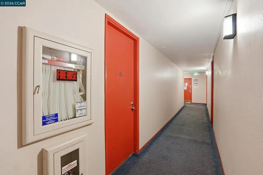 551 Jean St #104, Oakland, CA 94610 - #3