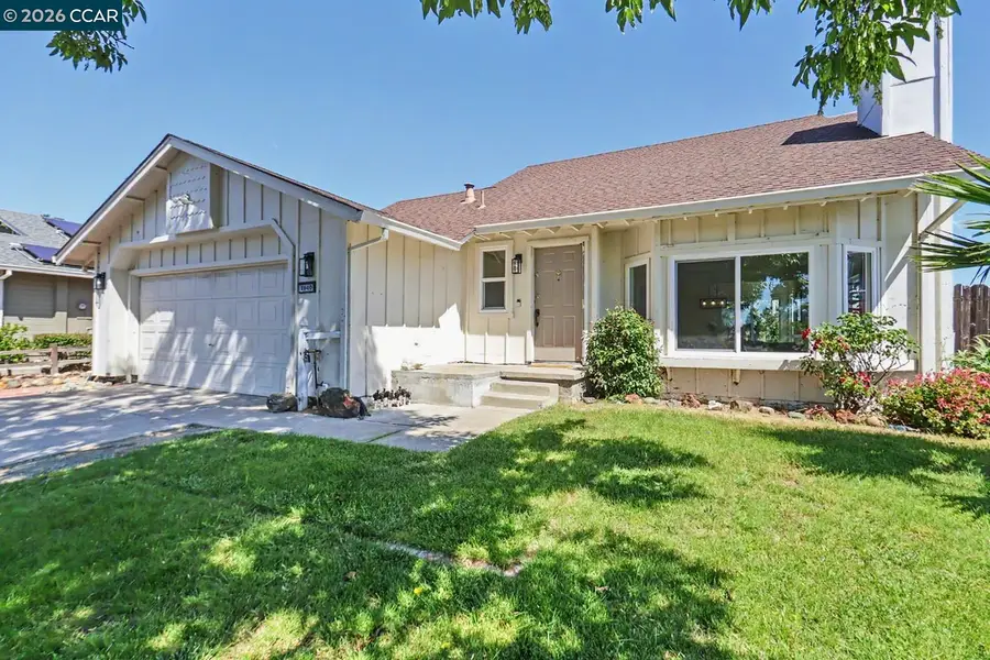 1940 Gateway Dr, Oakley, CA 94561 - #2