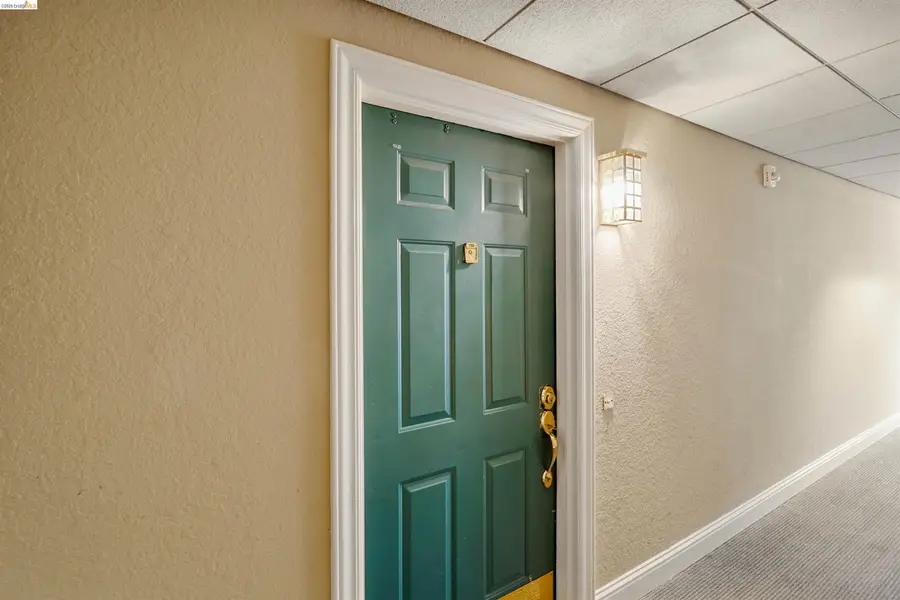 535 Pierce St #3301, Albany, CA 94706 - #3