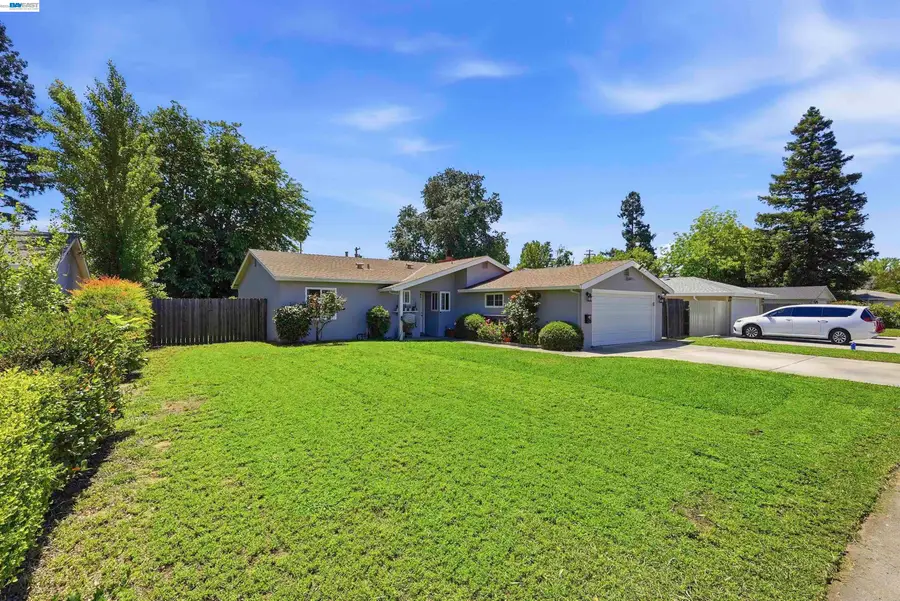 4546 Freeway Cir, Sacramento, CA 95841 - #2