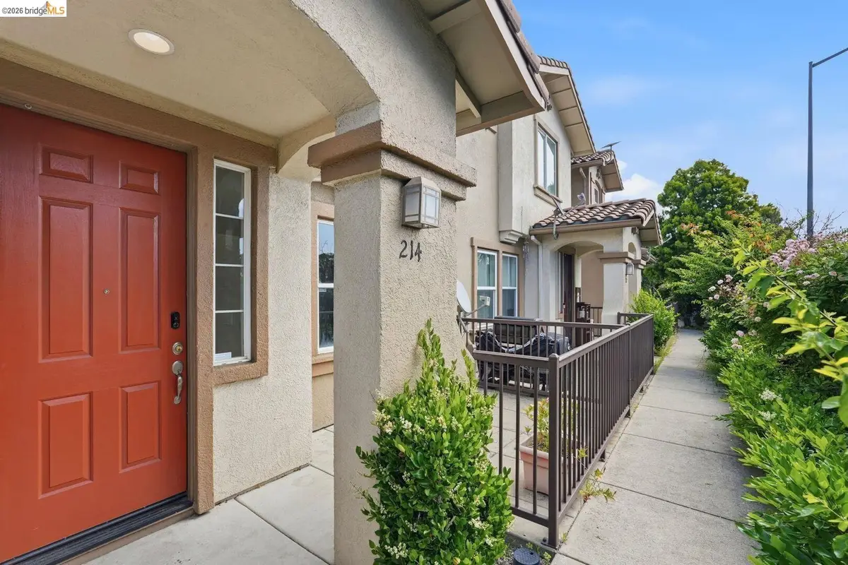 214 Carmel St, San Pablo, CA 94806 - #1