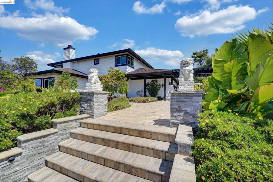 11550 Skyline Blvd, Oakland, CA 94619 - #3