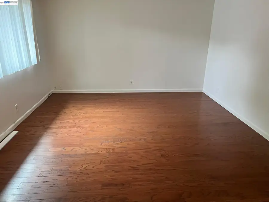 1803-1805 Monarch Ln, Davis, CA 95618 - #2
