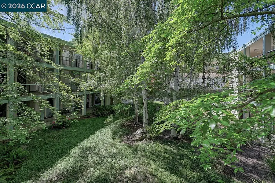 1501 Ptarmigan Dr #6B, Walnut Creek, CA 94595 - #2