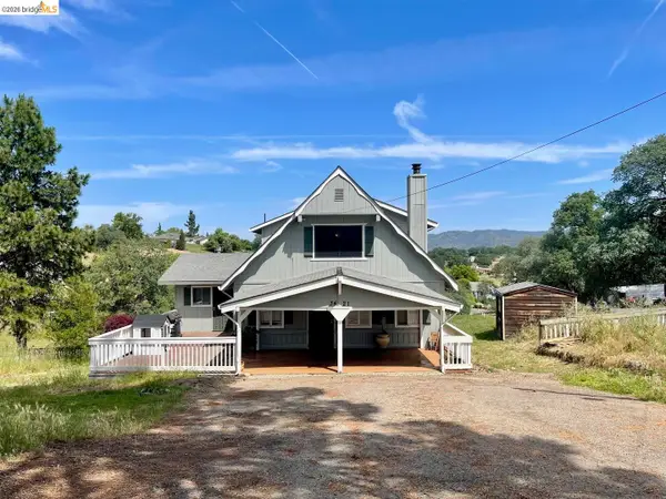 3421 Hartvickson Ln, Valley Springs, CA 95252