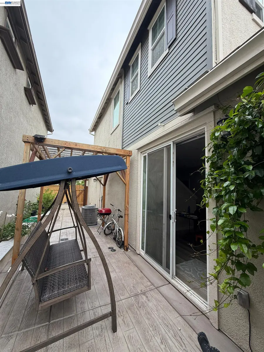 2282 S Podere Dr, Mountain House, CA 95391 - #3