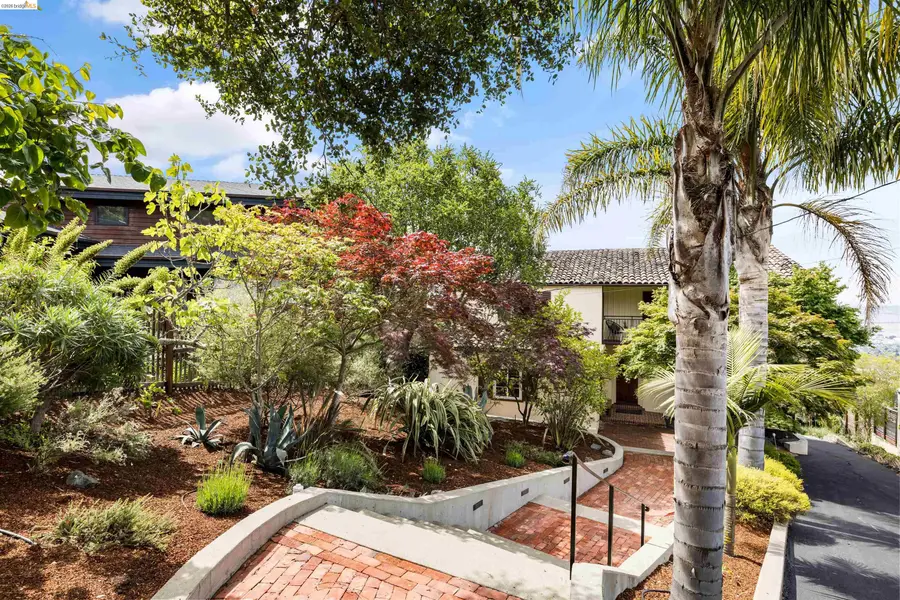 1530 Campus Dr, Berkeley, CA 94708 - #3