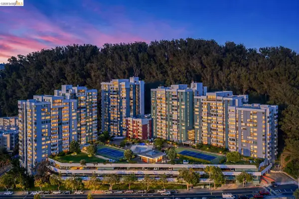 555 Pierce St #422, Albany, CA 94706