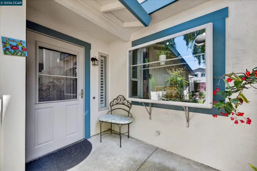 1892 London Dr, Benicia, CA 94510 - #2